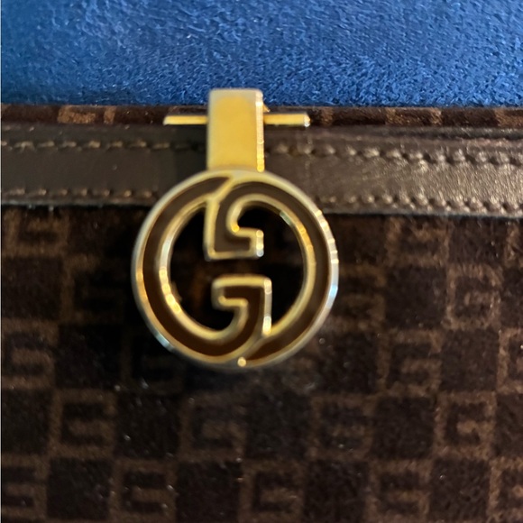 Vintage Gucci Dark Brown Suede & Leather Flap Wallet with Gold Logo Italy - Picture 2 of 8